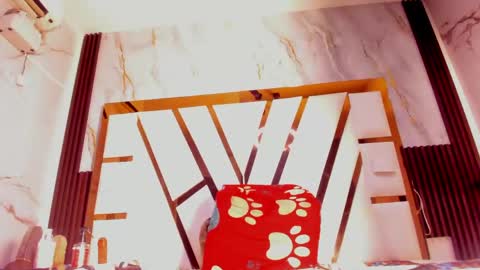 Snapshot of valentina_eboni chatting on May 24, 1:43 am Sharon online show from May 24, 1:43 am