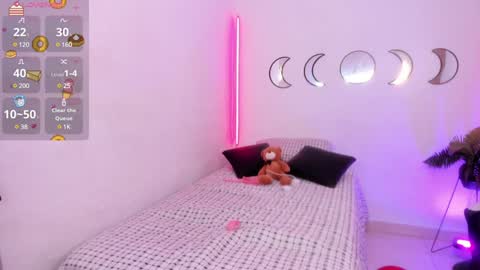 Snapshot of valentina_gaviria_ chatting on December 5, 5:26 am VALENTINA GAVIRIA online show from December 5, 5:26 am