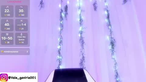 Snapshot of valentina_gaviria_ chatting on December 18, 1:56 pm VALENTINA GAVIRIA online show from December 18, 1:56 pm