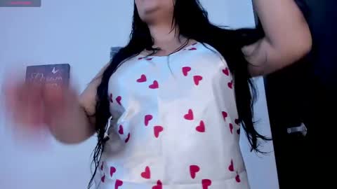 Snapshot of valentina_owens chatting on April 22, 12:39 pm valentina_owens online show from April 22, 12:39 pm