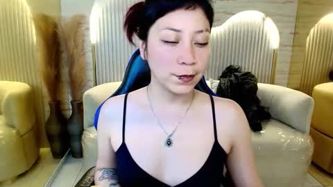 Valentina online show from March 24, 3:11 am