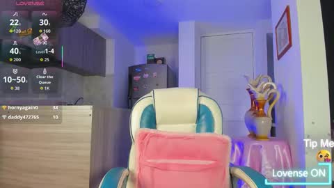 valentinaone1 online show from October 24, 9:55 pm