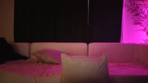 Snapshot of valentinarosexox chatting on September 26, 4:27 am Valentina Rose 3 online show from September 26, 4:27 am