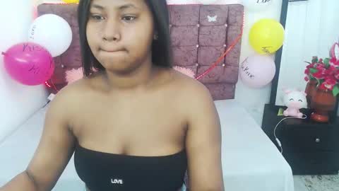 Snapshot of valentinavega18x chatting on March 22, 6:39 am valentina vega online show from March 22, 6:39 am
