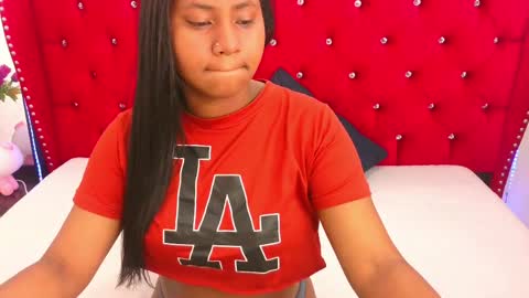 Snapshot of valentinavega18x chatting on April 13, 8:42 am valentina vega online show from April 13, 8:42 am