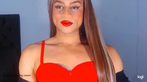Snapshot of valentinaxxxdoll chatting on May 24, 1:10 am VALENTINA online show from May 24, 1:10 am