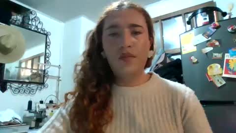 Val online show from March 4, 2:38 am