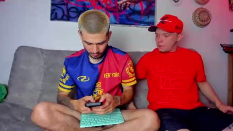 Snapshot of valentino_bel chatting on July 14, 5:45 am Nick online show from July 14, 5:45 am