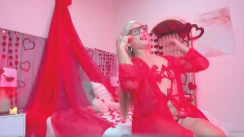 valentino_moretti online show from February 14, 2:36 pm