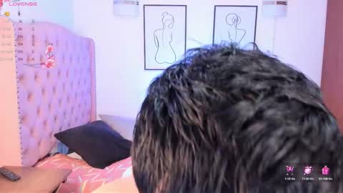 Manuel online show from February 10, 6:45 pm