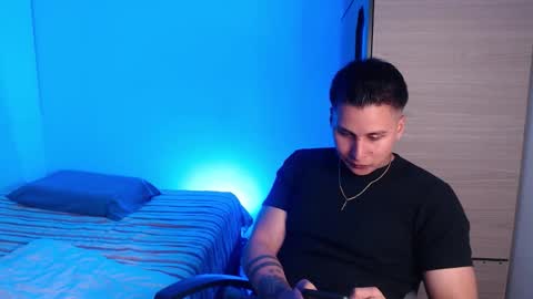 VALENTINO online show from February 24, 10:41 pm