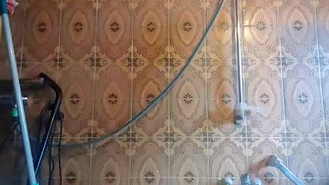 Snapshot of valentinosweet chatting on January 21, 10:08 am valentinosweet online show from January 21, 10:08 am