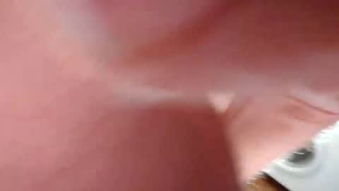 Snapshot of valentinosweet chatting on March 4, 3:48 pm valentinosweet online show from March 4, 3:48 pm