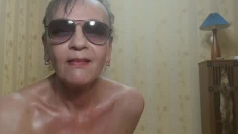 Snapshot of valenttijm3851 chatting on July 15, 9:58 am valentijm online show from July 15, 9:58 am
