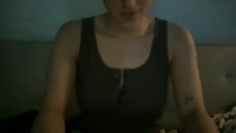 Snapshot of valenv chatting on April 25, 12:13 am valenv online show from April 25, 12:13 am