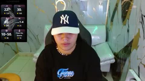 valeri_harpers4 online show from March 29, 3:34 pm