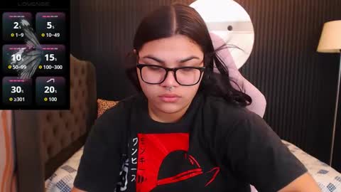 Snapshot of valeri_harpers4 chatting on June 1, 1:24 pm valeri_harpers4 online show from June 1, 1:24 pm
