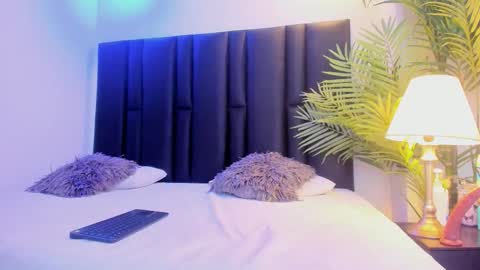 valeri_tafur online show from March 4, 10:54 am