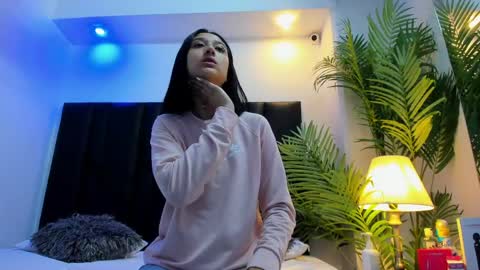 valeri_tafur online show from April 21, 10:21 am