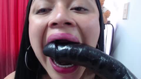 VALERIA online show from February 6, 12:00 am