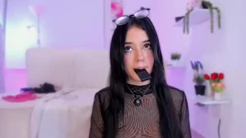 Snapshot of valeria_goss chatting on June 14, 2:24 am Valeria Londoo online show from June 14, 2:24 am