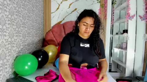 Costume lover online show from April 16, 7:14 pm