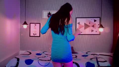 Snapshot of valeria_rossi7 chatting on December 5, 7:17 pm Valeria online show from December 5, 7:17 pm