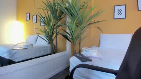 valeria_rua online show from July 4, 10:54 am