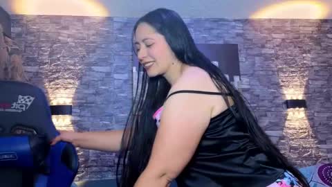 Snapshot of valeria_vg chatting on April 17, 11:13 am valeria_vg online show from April 17, 11:13 am