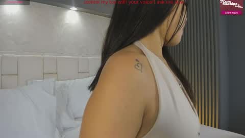 ValeriaGarciax online show from April 9, 11:37 am