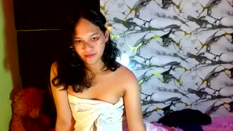 Snapshot of valerie_lure chatting on July 12, 6:48 am addy online show from July 12, 6:48 am