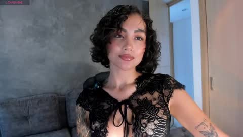 Snapshot of valerieaustin chatting on May 19, 4:02 pm call me Val online show from May 19, 4:02 pm