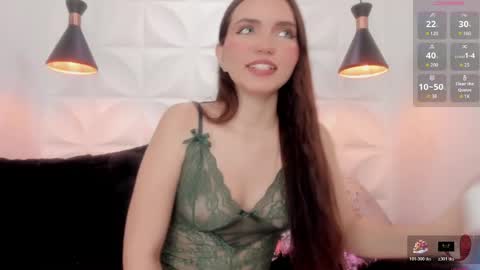 valerie online show from April 16, 8:31 pm