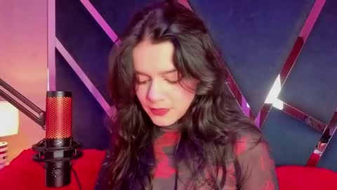 Snapshot of valeriekay_ chatting on May 10, 2:11 pm Valeria online show from May 10, 2:11 pm