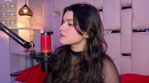 Snapshot of valeriekay_ chatting on May 19, 4:35 pm Valeria online show from May 19, 4:35 pm