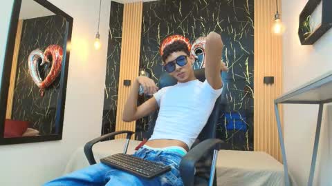 Snapshot of valerihot_1 chatting on March 1, 2:57 am VALERIO online show from March 1, 2:57 am