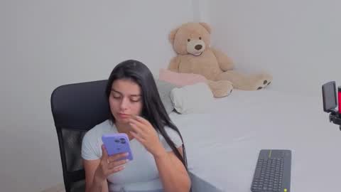 Juli C online show from February 12, 1:33 am