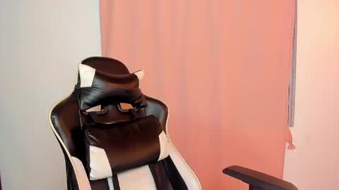 Vale online show from February 27, 3:47 am