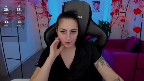 Valerie online show from April 13, 3:28 pm