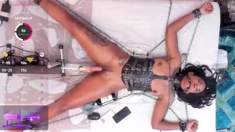 valeriix_ online show from February 19, 6:32 pm