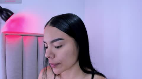 Cris  online show from April 7, 2:45 am