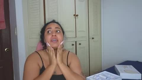 Snapshot of valery_lovex_ chatting on April 25, 8:50 am valery_lovex_ online show from April 25, 8:50 am
