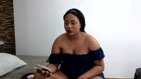 Snapshot of valery_lovex_ chatting on July 22, 12:02 am valery_lovex_ online show from July 22, 12:02 am
