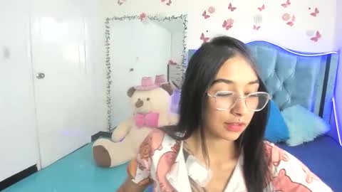 valery online show from April 7, 4:24 am