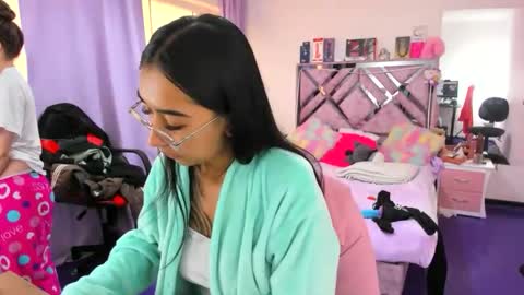 Snapshot of valery_taylor_1 chatting on May 16, 2:49 pm valery online show from May 16, 2:49 pm
