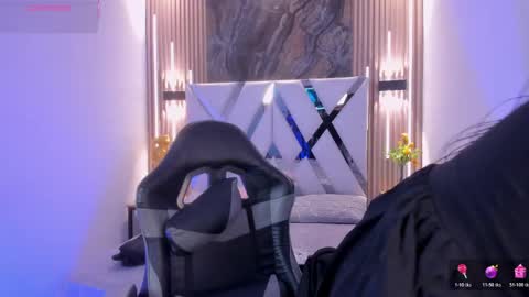 Val online show from April 15, 12:01 pm