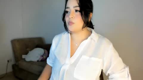 Snapshot of valerysoto_ chatting on March 7, 11:38 pm Valery Soto online show from March 7, 11:38 pm