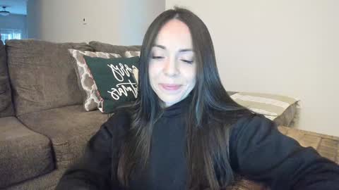 Snapshot of valerysquirt_19 chatting on December 22, 9:31 pm valerie online show from December 22, 9:31 pm