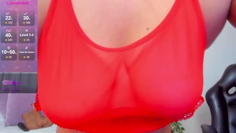 Snapshot of valerywalker7 chatting on December 10, 10:47 pm Valery Walker online show from December 10, 10:47 pm