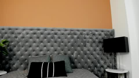 Snapshot of valesantodomingo chatting on May 31, 10:33 pm Sofia online show from May 31, 10:33 pm